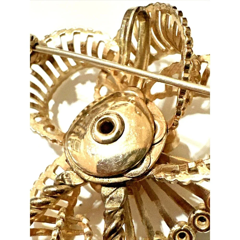 Vintage Gold Tone Ribbon Bow Brooch Crystal Rhinestone Filigree Pin 2